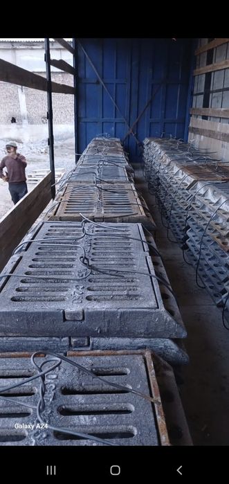 Чугунные люки , дождеприемники