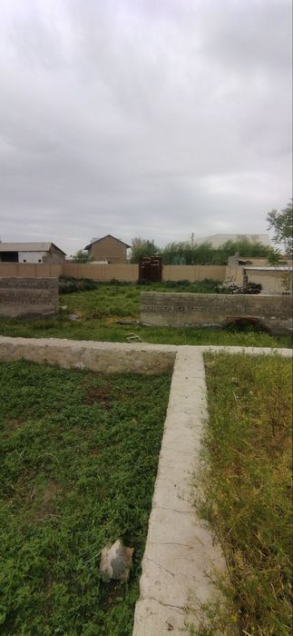 Eski shaxarga yaqin bulgan tinch joydan