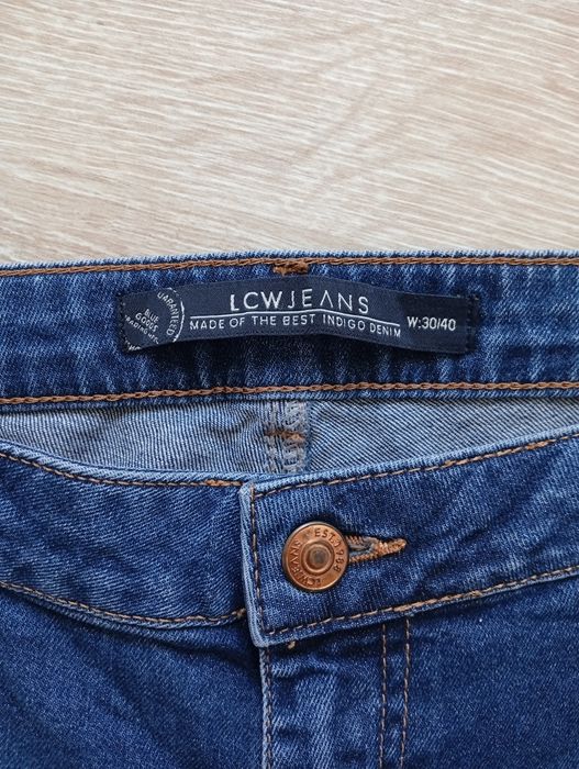 продавам дамски дънки