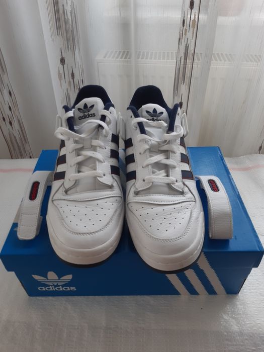 Papuci Adidas Forum Low (Noi)