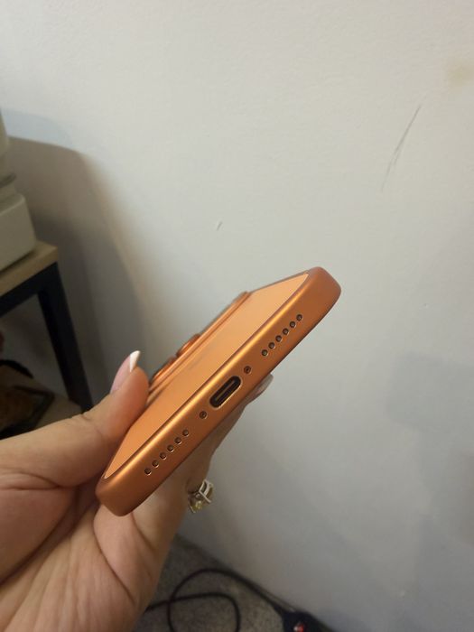 Продам 17 РМ 256 ГБ оранж!!!