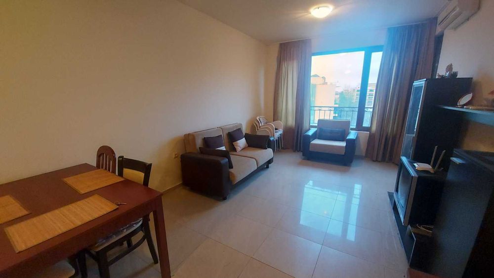 Продава се Двустаен апартамент в к.к. Слънчев бряг - 63 кв.м за 559 €/кв.м - Снимка #2