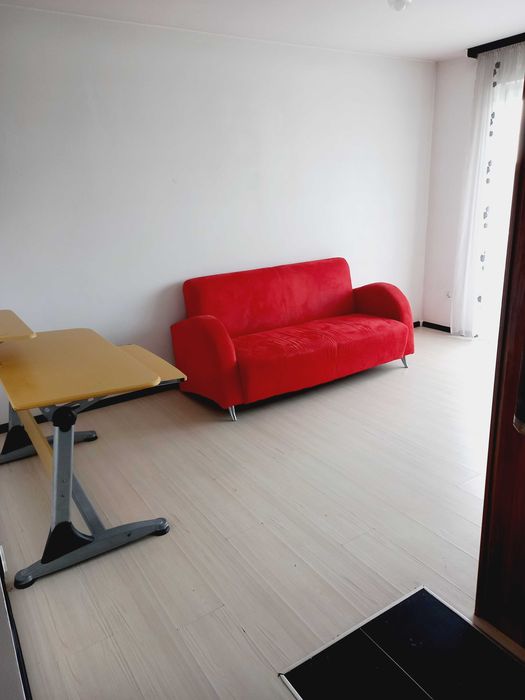 Inchiriez ap cu 2 camere in bloc nou in sfantu ilie