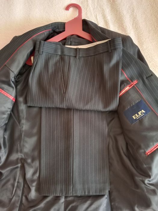 Продам мужской костюм