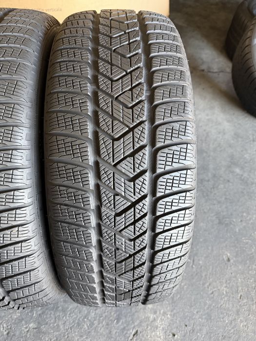 4 anvelope iarna 235/55/19 Pirelli DOT 2023!