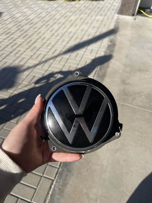 Оригинална VW емблема за golf 8