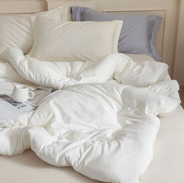 Целогодишен олекотен юрган - Размер: 200 x 220 см (+/- 3 см);
Цвят: Бя