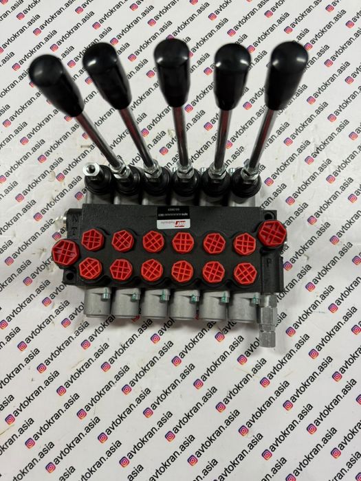 Гидравлический распределитель