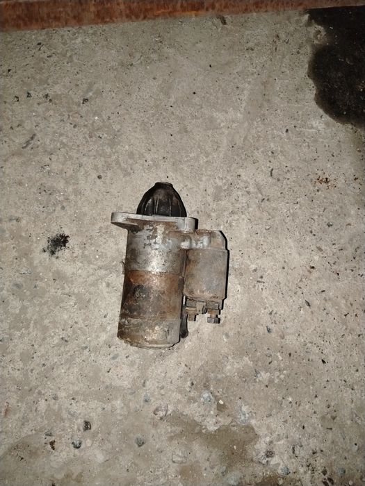 Продам стартер мазда 626 переходка