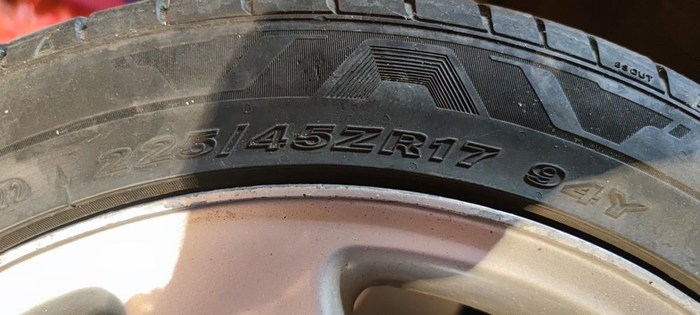 Джанти с гуми 17"за Audi за повече информация на  посочения телефон