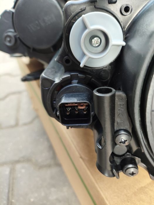 Элантра фара передняя