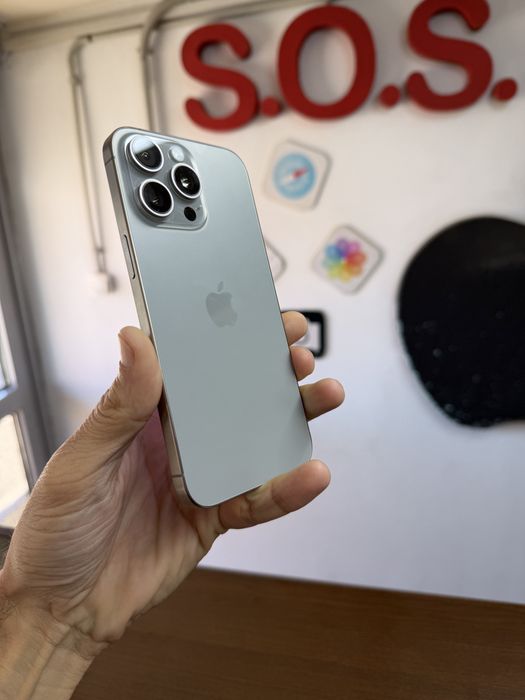Vand Iphone 15 Pro Max 256Gb