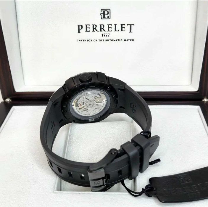Часы наручные PERRELET