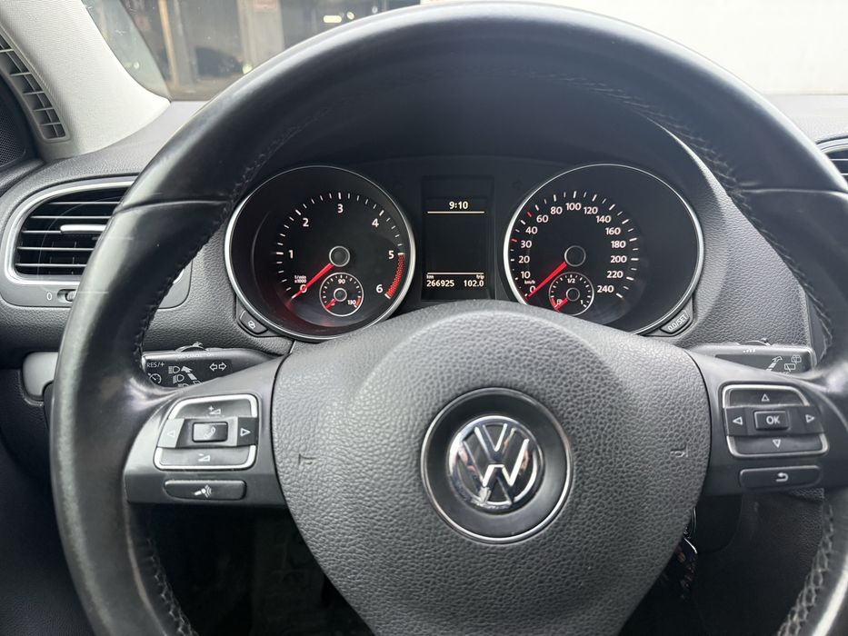 Vw Golf 6 2.0 tdi 140cp an 2010