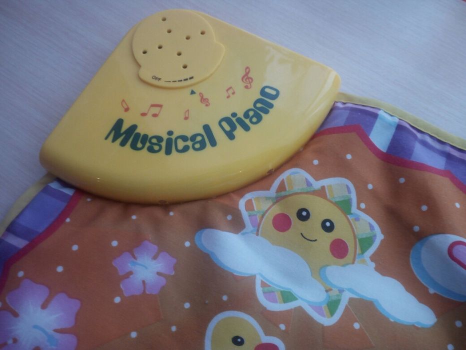 Музыкальный коврик пианино