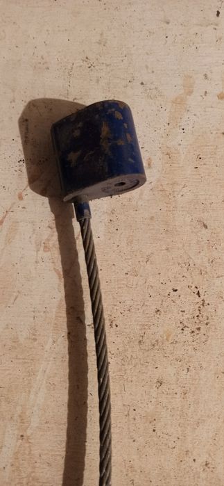 Пломба  тросовая