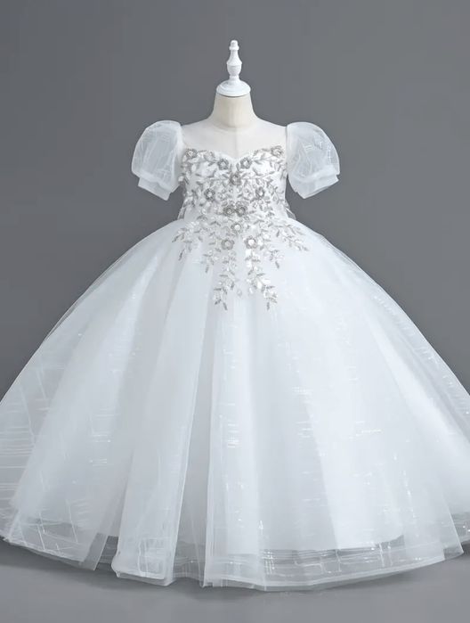 Шикарное новое платье на 6-13 лет