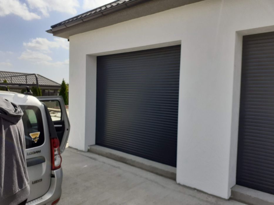 Usi garaj rulou aluminiu