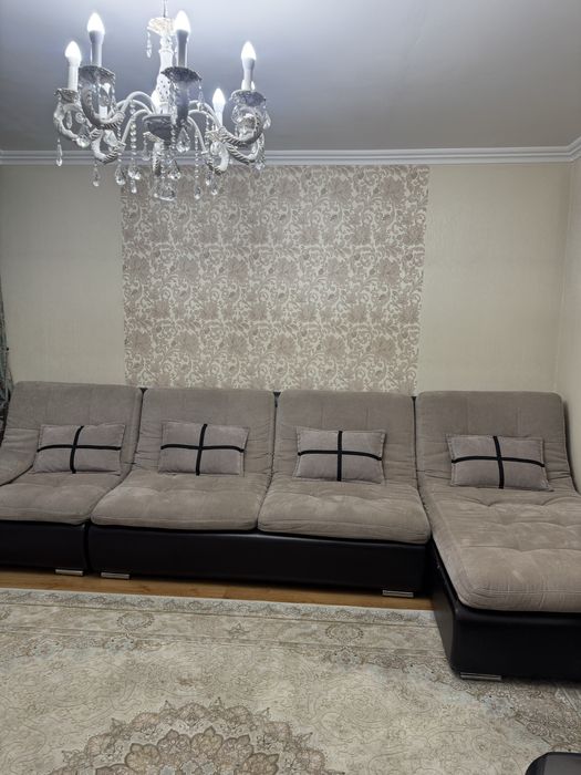 Диван угловой