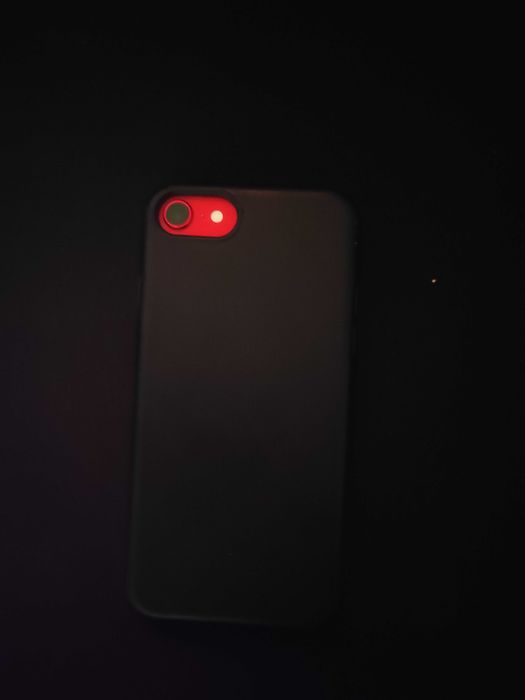 Iphone se 2020 red production