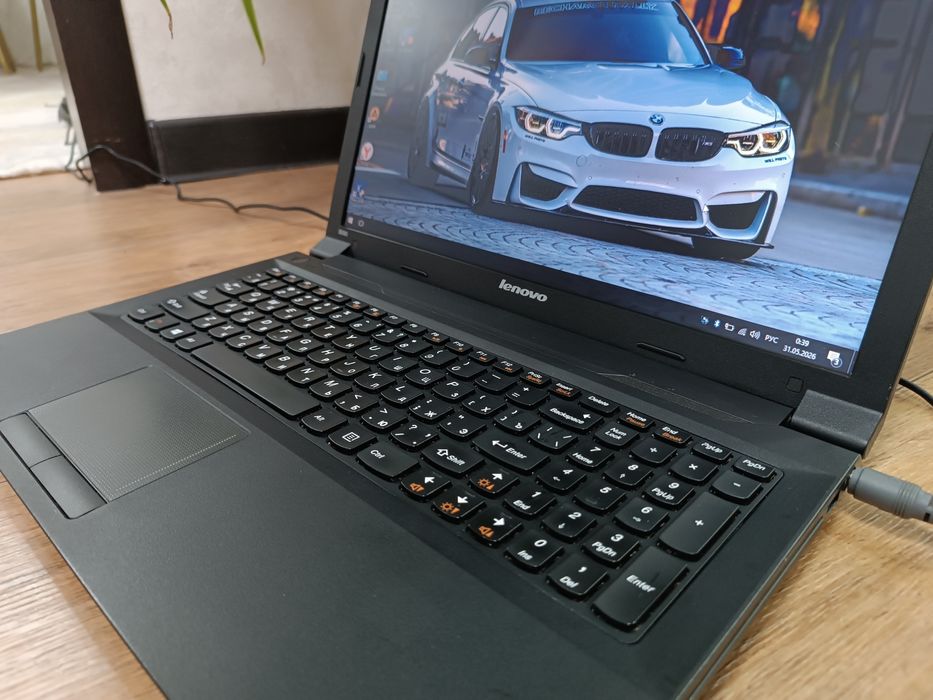 Ноутбук LENOVO 1TB Windows 10.