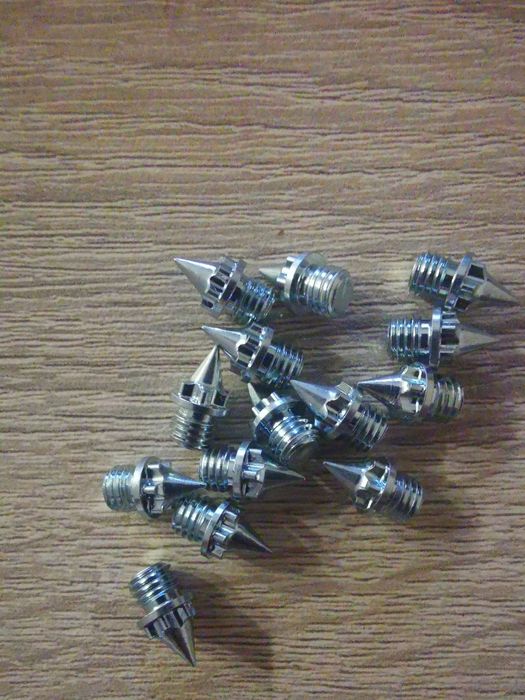 Шипове, различни размери, за шпайкове и ключове