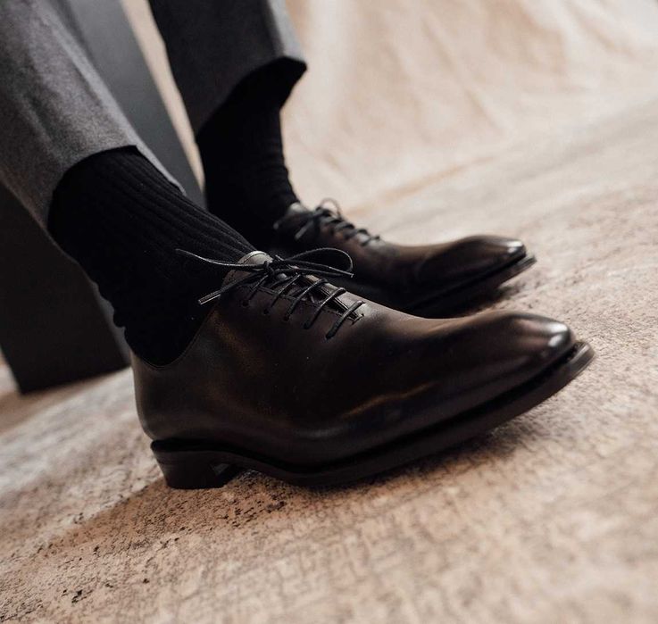 Pantofi wholecut 40 40.5 de lux Magnanni lucrati manual piele naturala