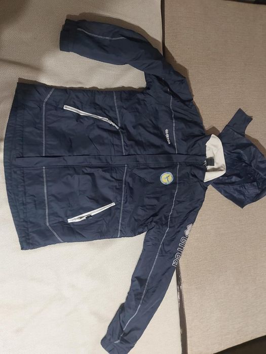 Зимно яке на  Errea