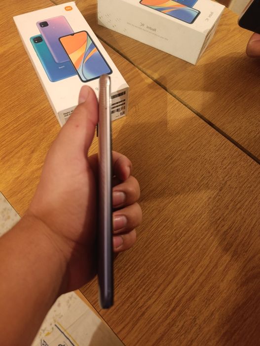 Продам Редми 9С.