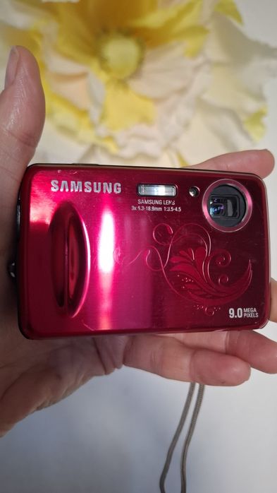 Компактен дигитален фотоапарат Samsung PL10