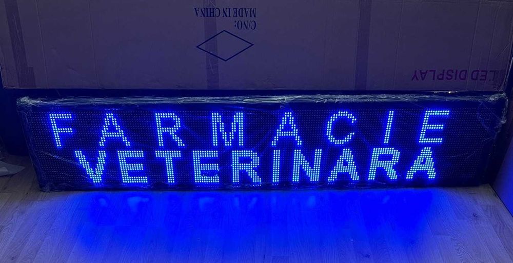 RECLAMA LUMINOASA LED -Pentru Spatii Comerciale / FARMACIE /Caseta Led