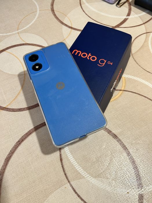 Телефон motorola g04