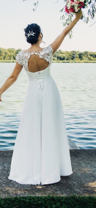 Rochie mireasa,eleganta