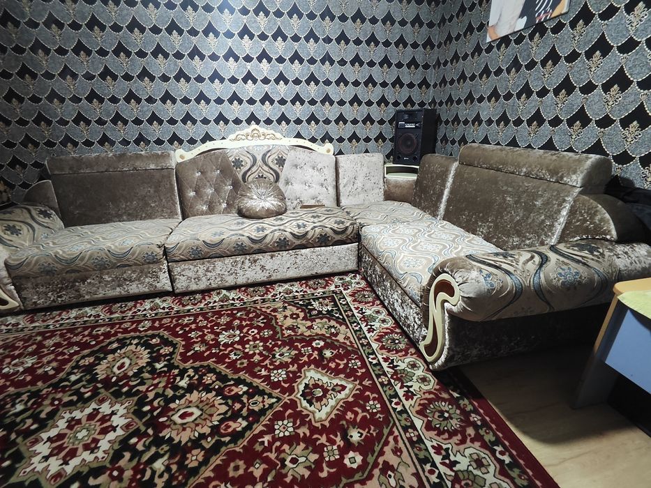 Диван   комплект