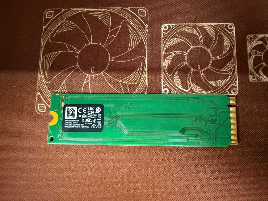 SSD Micron 2450 512GB M.2 NVMe PCIe Gen4 x4 - Format 2230