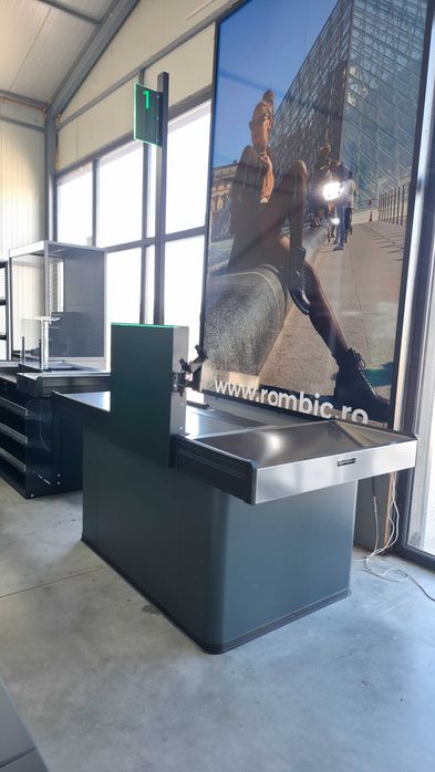 Rafturi PREMIUM , Rafturi magazin , Rafturi paine , fructe si legume , panificatie SHOWROOM