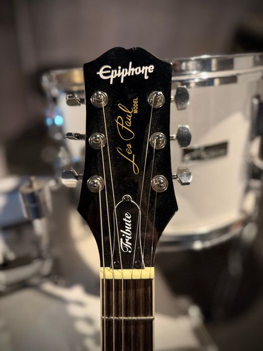 Se vinde urgent ‼️chitara Les Paul‼️