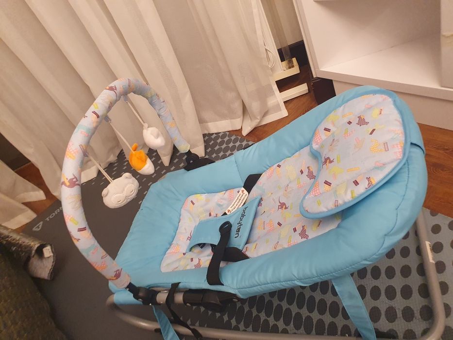 Продаётся детский шезлонг