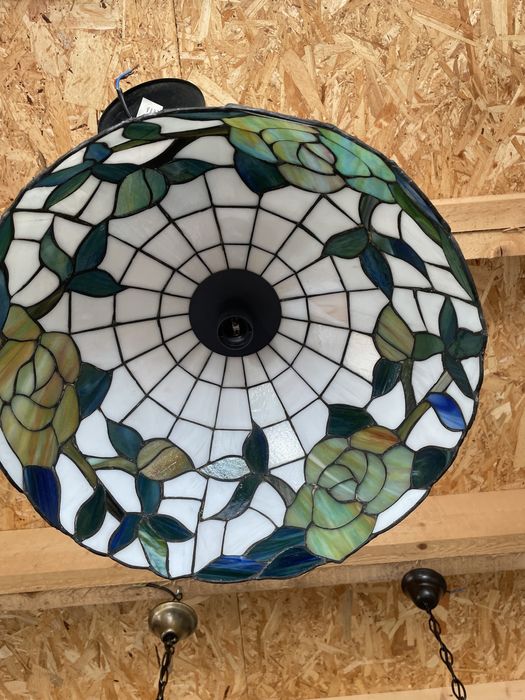 Lampadare,lampi ,cu abajur stil Tiffany.