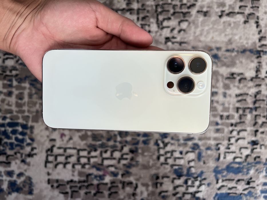 iPhone 14 pro max GOLD