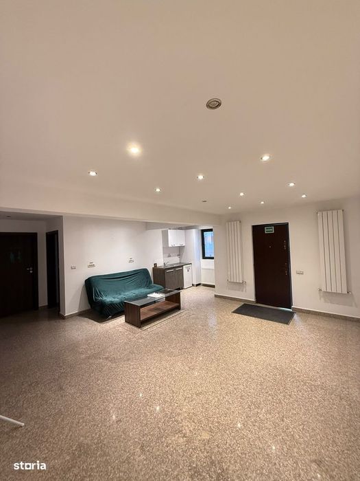 Apartament de vânzare- posibilitate   spațiu comercial – Str. Soarelui