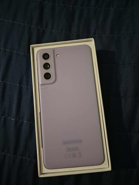 Телефон Samsung S21 fe 5G