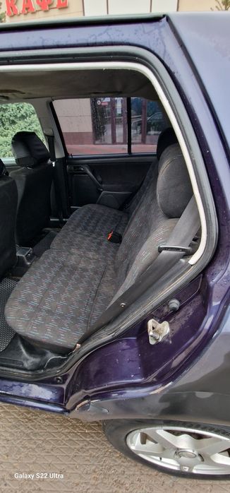 Продам Фольксваген Гольф 3 1.8