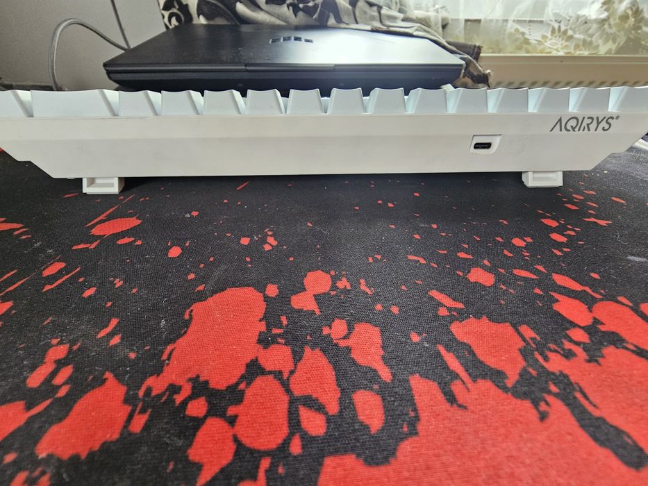 Tastatura de Gaming mecanica wireless/Bluetooth  Aqirys Mira RGB