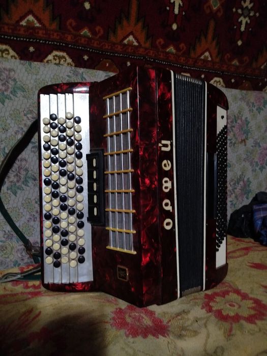 Аккардион, Баян, Станок сверлильный