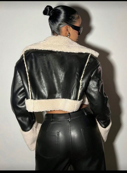 Дамско късо тренди яке С/М размер