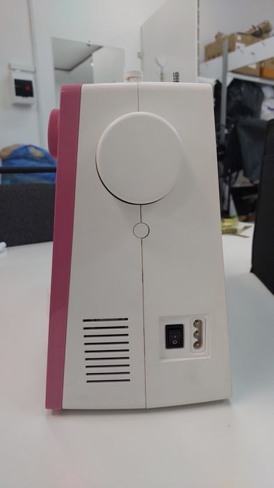 Швейная машинка Janome 1522