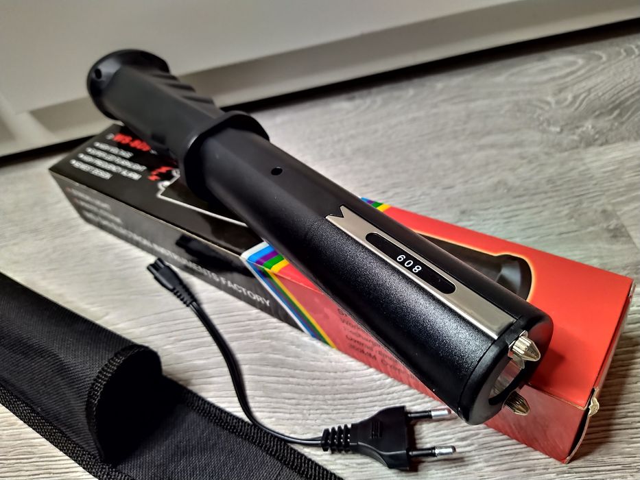 Baston cu Electrosoc, Lanterna si Sirena TW-809