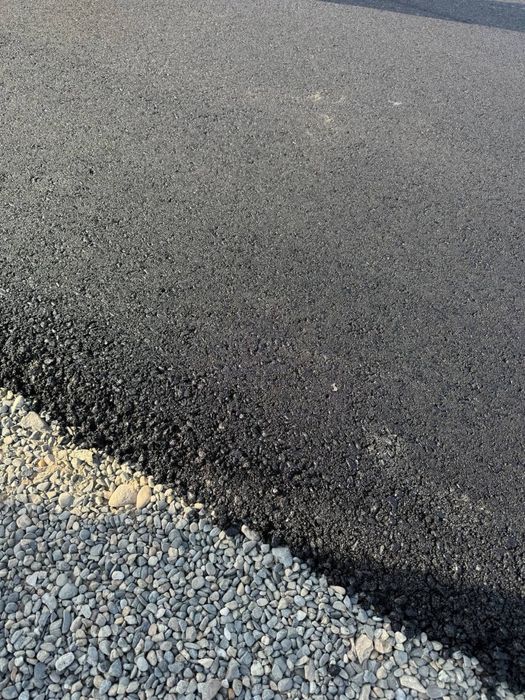 Асфалт махсулотларини ва хизматларини таклиф килади