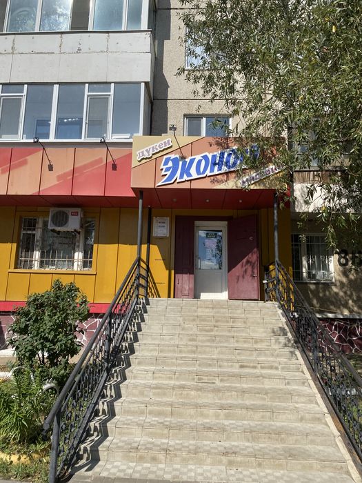 В связи с перездом продаеться продуктовый магазин.